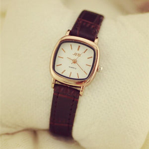 Casual retro women quartz watches