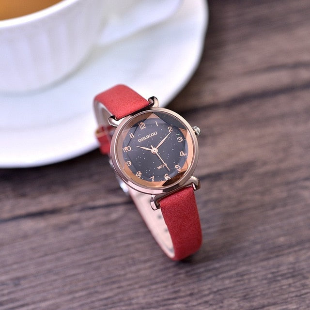 Vintage leather quartz women watch